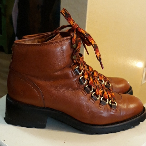 alta hiker boots